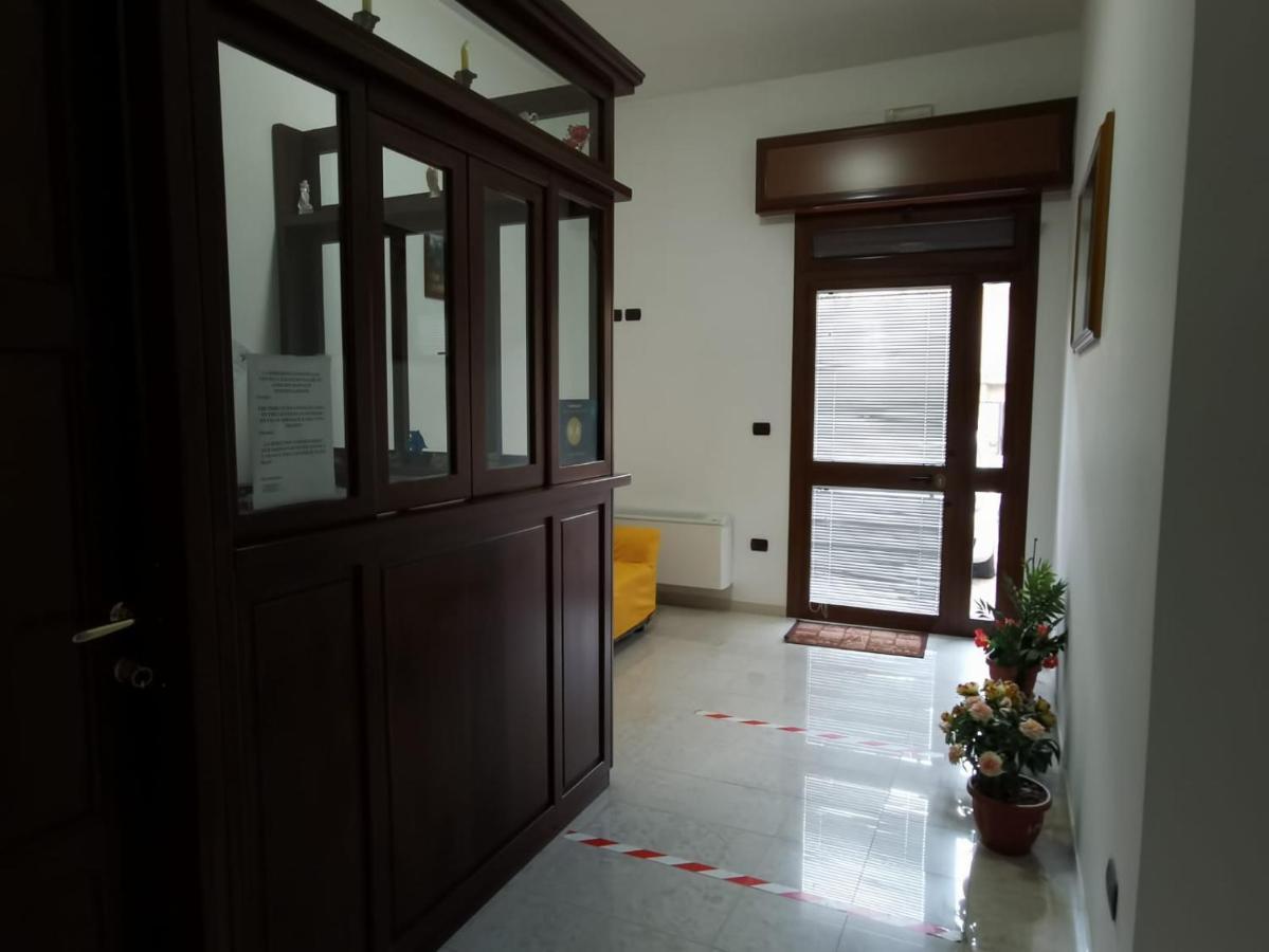 Hotel Edelweiss Laino Borgo エクステリア 写真