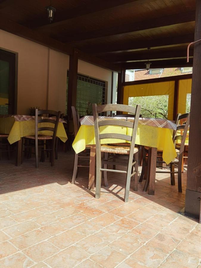 Hotel Edelweiss Laino Borgo エクステリア 写真