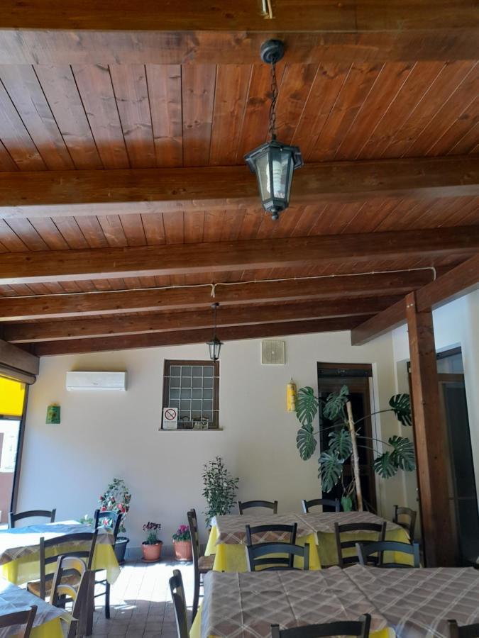 Hotel Edelweiss Laino Borgo エクステリア 写真