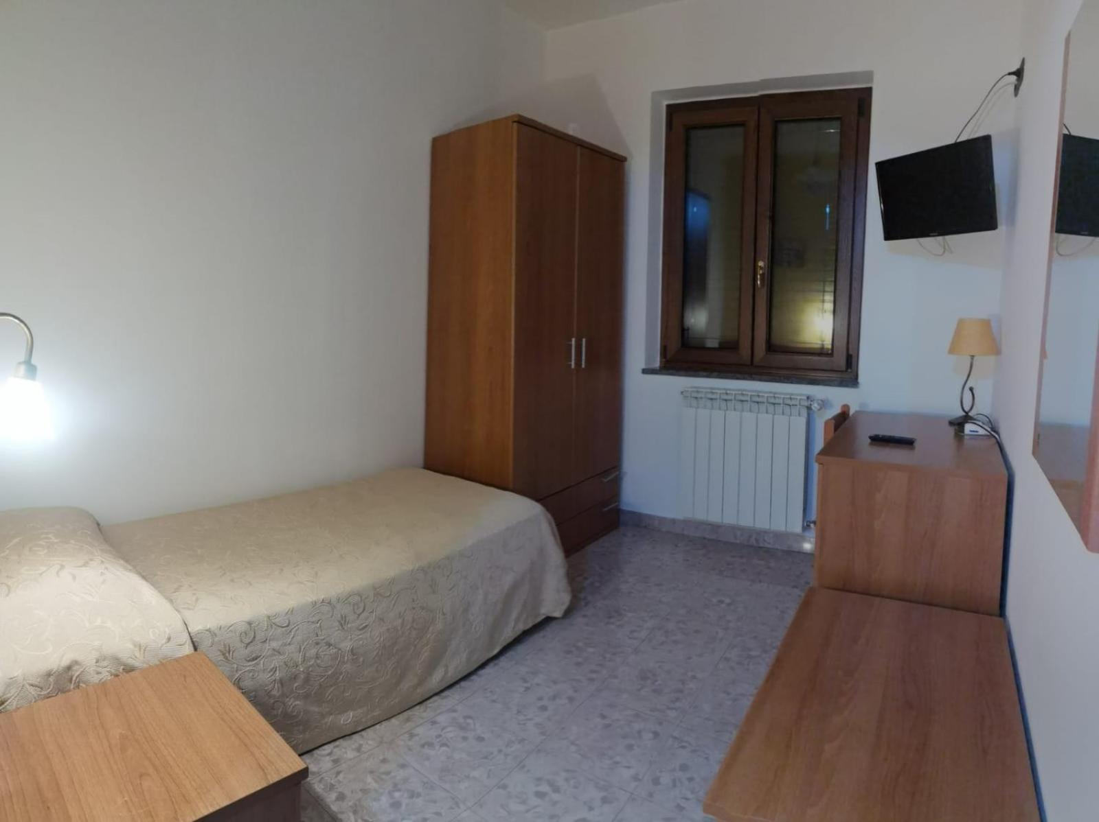 Hotel Edelweiss Laino Borgo エクステリア 写真