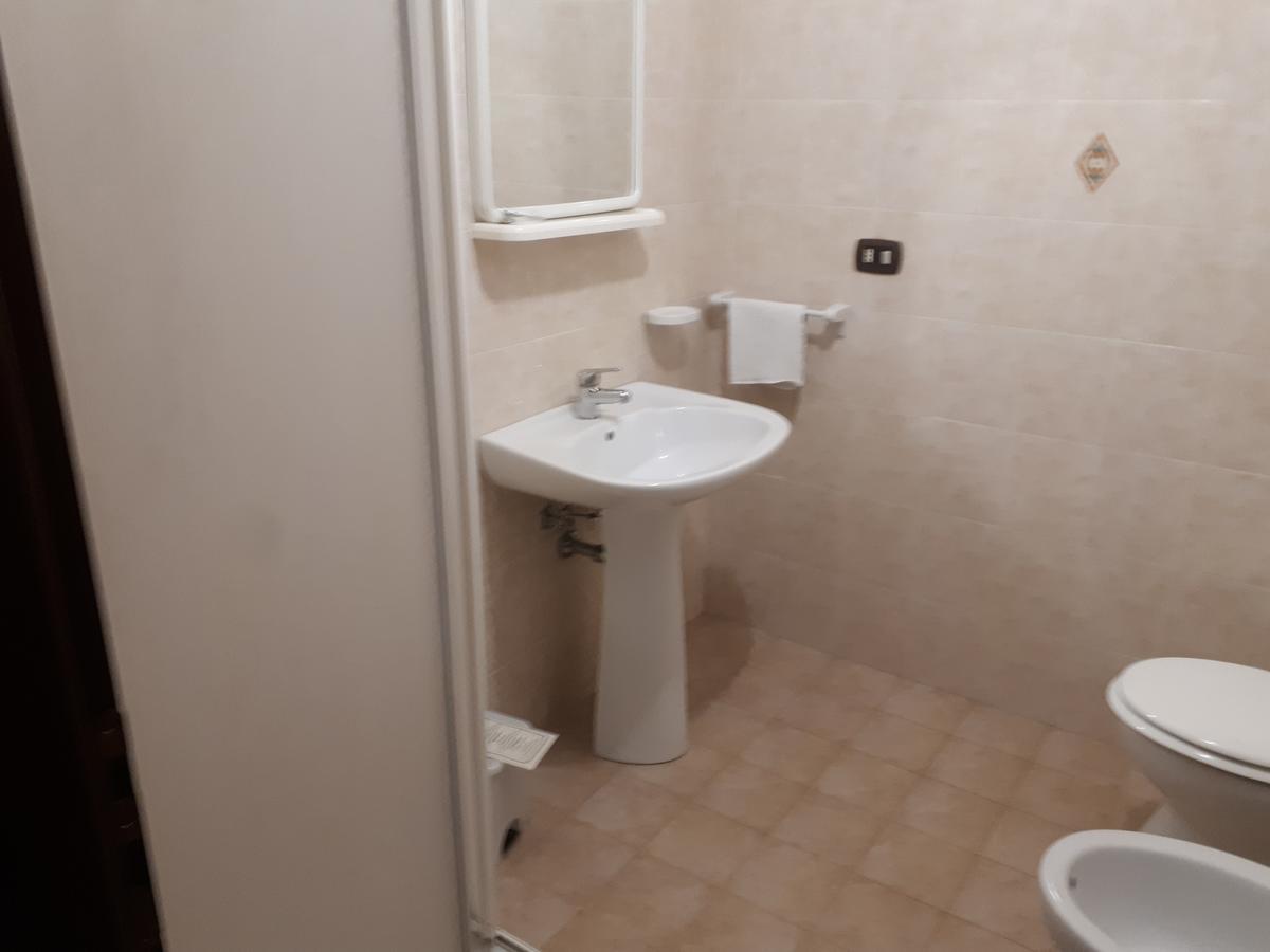 Hotel Edelweiss Laino Borgo エクステリア 写真